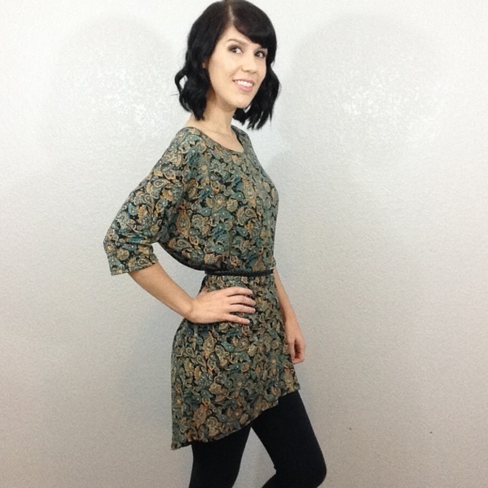 Lularoe Irma Tunic - Picture 6 of 6